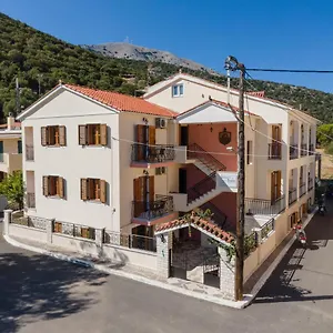 Alexatos Studios&apartments Agia Efimia